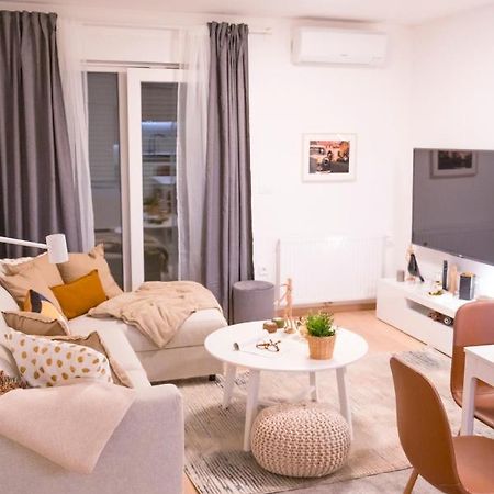 Fresh Comfort Apartment By Irundo Zágráb Kültér fotó